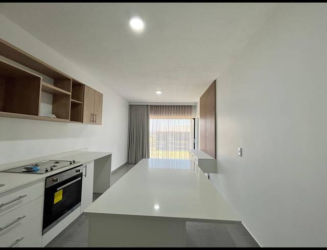 3 BEDROOM APARTMENT TO LET IN SHEFFIELD BEACH